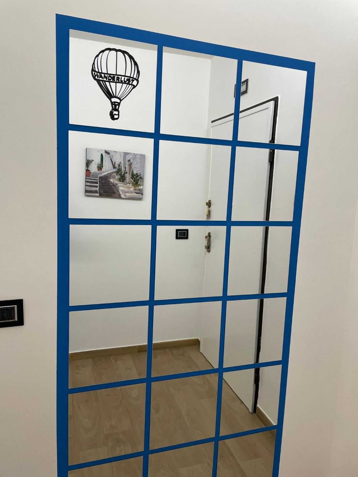 Wanderlust House Hotell Bari Exteriör bild